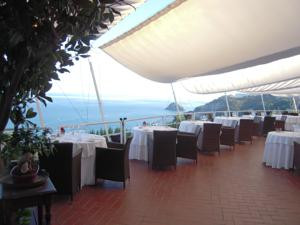 I3M Location: Claudio Restaurant & Hotel: Terrace and View